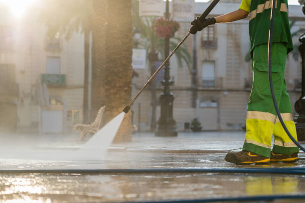 Best House Exterior Washing  in Lexington, MS